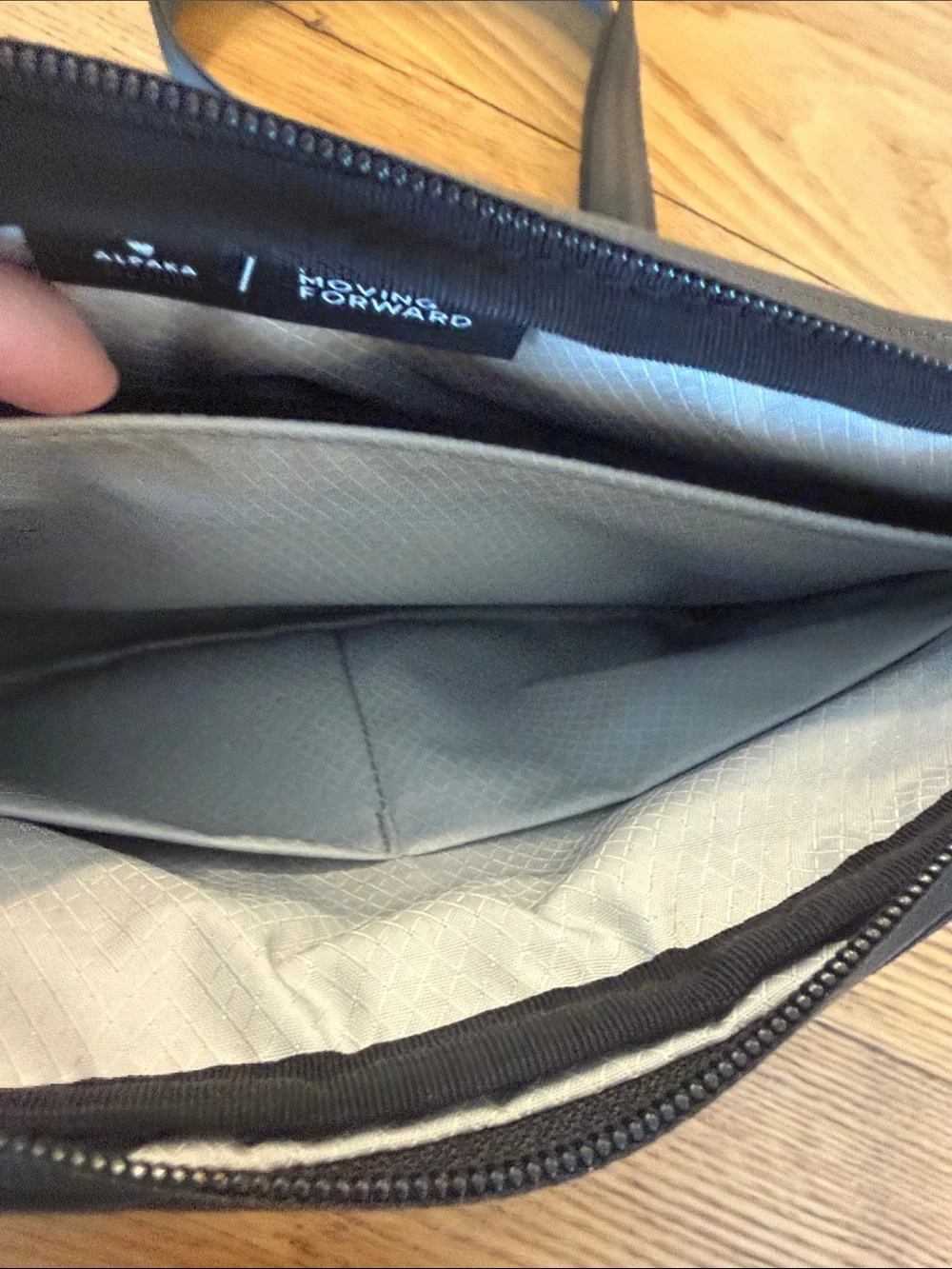 NWT ALPAKA Flight Sling 2L Black Gray EDC Crossbody Bag #5